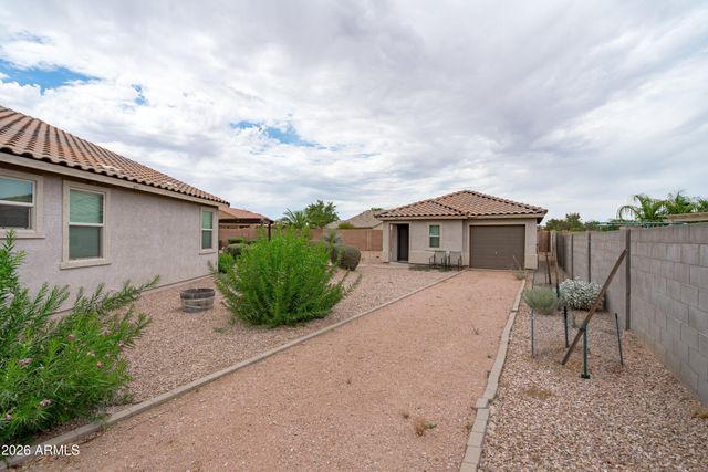 40570 W HOPPER Drive, Maricopa, AZ 85138