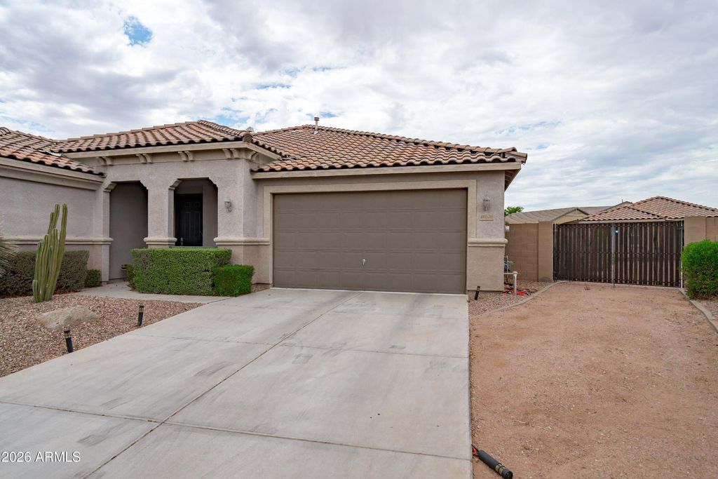 40570 W HOPPER Drive, Maricopa, AZ 85138 — photo 2