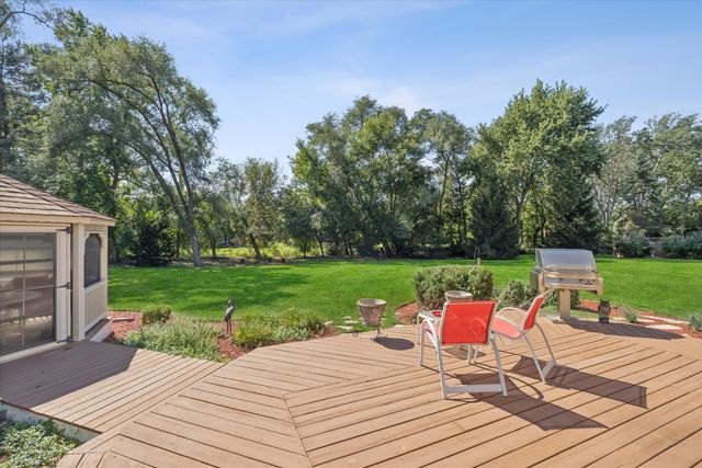 409 Claire Lane, Prospect Heights, IL 60070