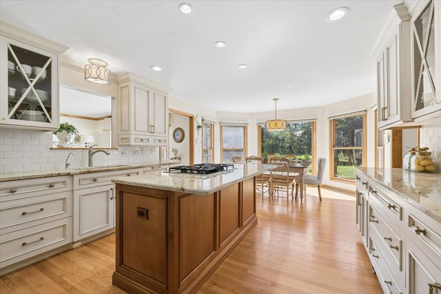 409 Claire Lane, Prospect Heights, IL 60070
