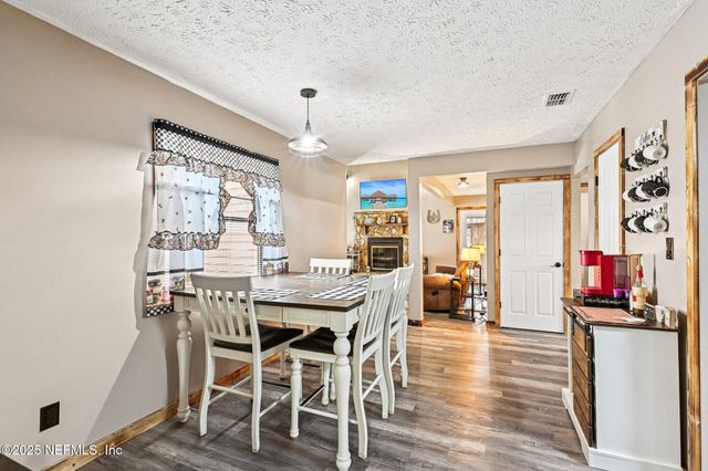 246 SIX POND Trail, Green Cove Springs, FL 32043