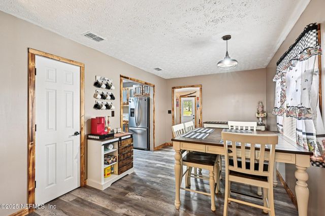 246 SIX POND Trail, Green Cove Springs, FL 32043