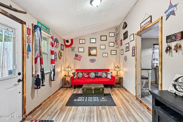 246 SIX POND Trail, Green Cove Springs, FL 32043