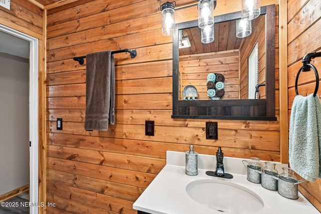 246 SIX POND Trail, Green Cove Springs, FL 32043