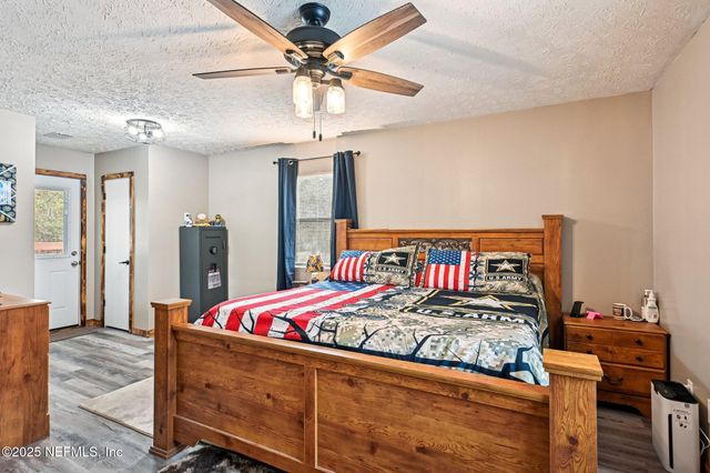 246 SIX POND Trail, Green Cove Springs, FL 32043