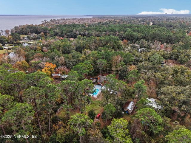 246 SIX POND Trail, Green Cove Springs, FL 32043