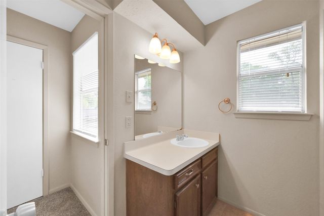 1603 Hazelwood Street Street B, Conroe, TX 77301