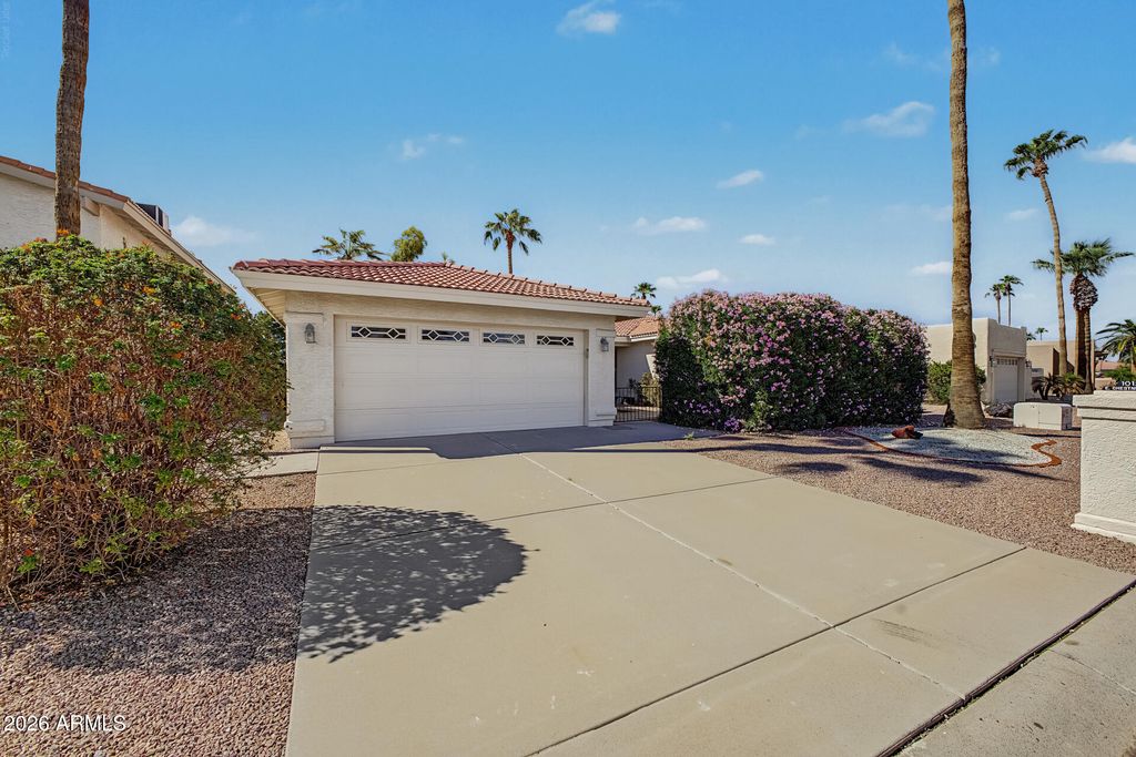 10129 E CHESTNUT Drive, Sun Lakes, AZ 85248 — photo 4
