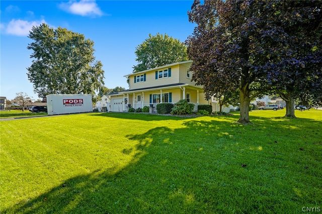 4816 Limestone Drive, Salina, NY 13088