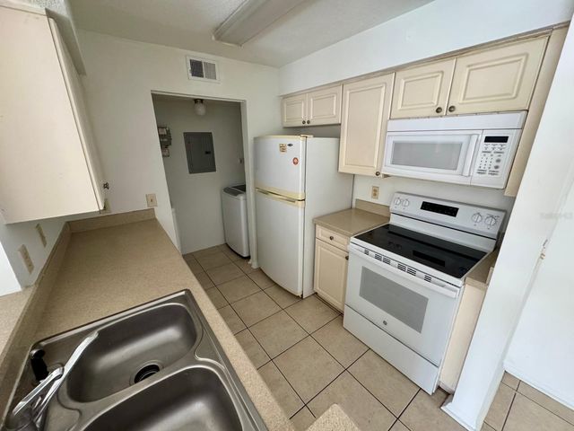 1222 BERMUDA LAKES LANE 106, Kissimmee, FL 34741