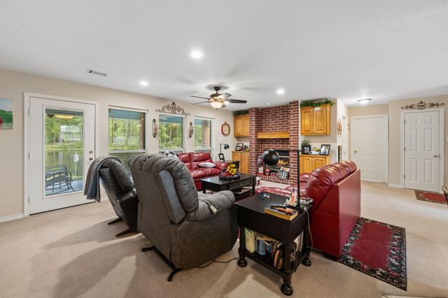 98 Heather Lane, Trinity, TX 75862