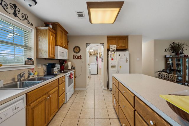 98 Heather Lane, Trinity, TX 75862