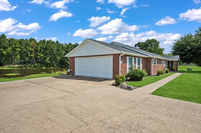 98 Heather Lane, Trinity, TX 75862