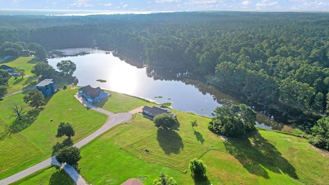 98 Heather Lane, Trinity, TX 75862