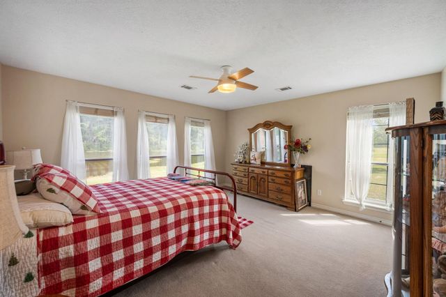 98 Heather Lane, Trinity, TX 75862