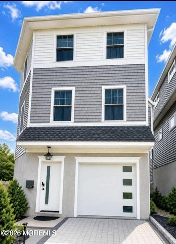 100 Main Street, Port Monmouth, NJ 07758