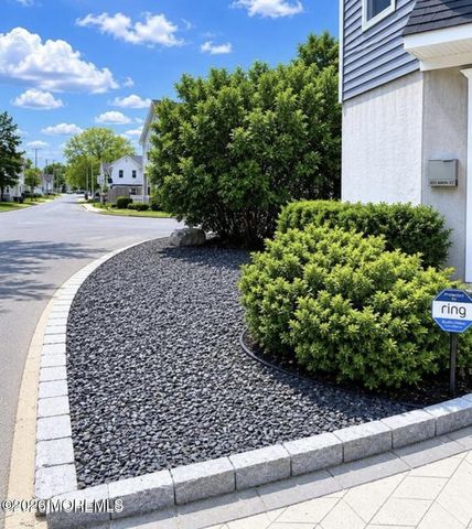 100 Main Street, Port Monmouth, NJ 07758