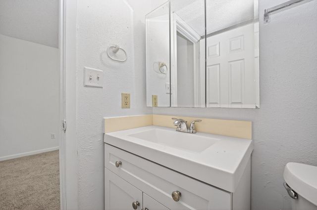 781 Country Place Drive 2004, Houston, TX 77079