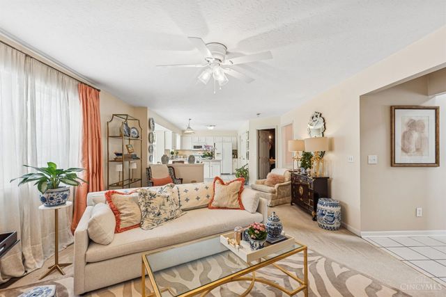 935 Grandstone Court, Lebanon, OH 45036