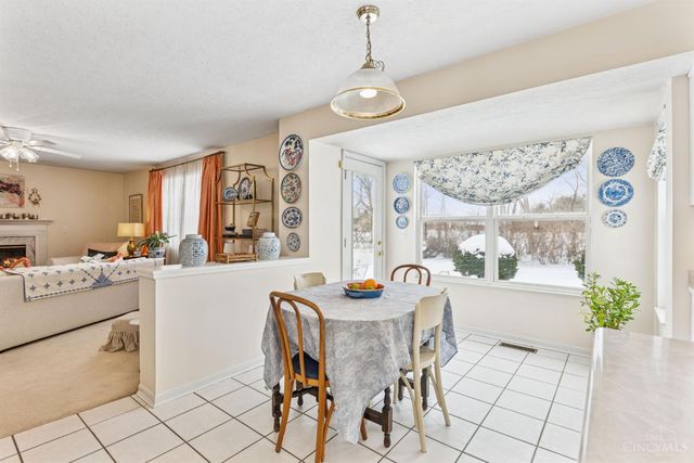 935 Grandstone Court, Lebanon, OH 45036