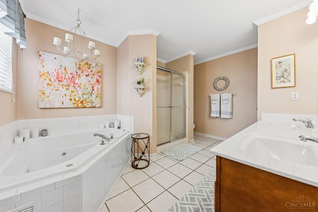 935 Grandstone Court, Lebanon, OH 45036