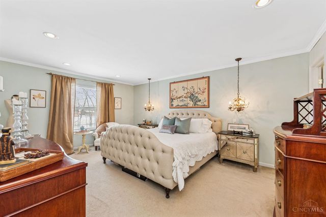 935 Grandstone Court, Lebanon, OH 45036