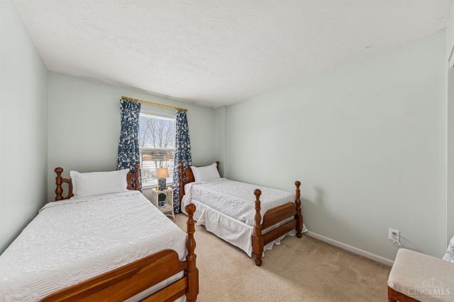 935 Grandstone Court, Lebanon, OH 45036