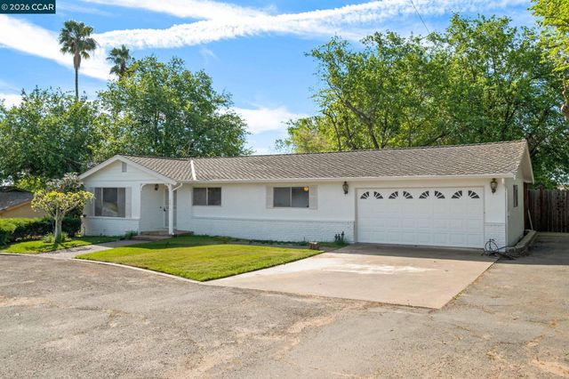 401 De Fremery, Brentwood, CA 94513