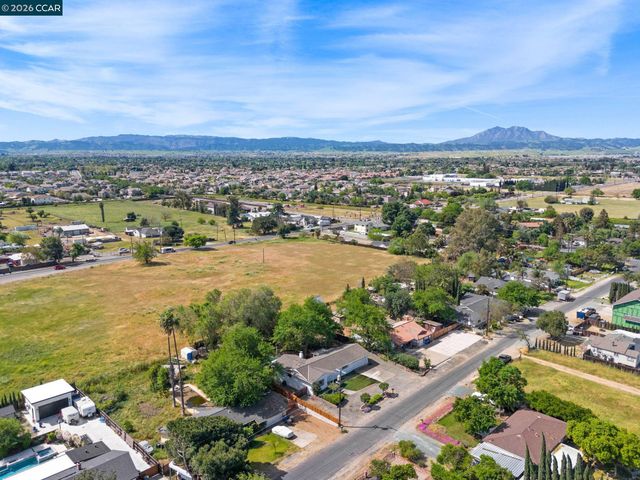 401 De Fremery, Brentwood, CA 94513