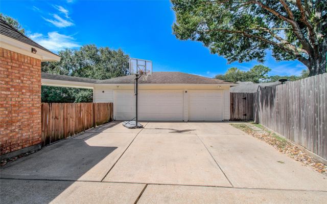 23119 Fairvine Park Drive, Katy, TX 77494