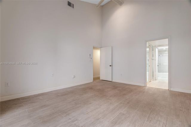 7010 SW 66th Ave 25, South Miami, FL 33143