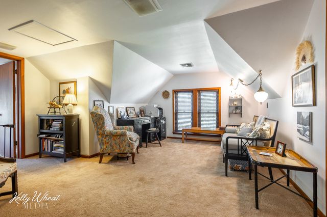 715 W Highland Boulevard, San Angelo, TX 76903