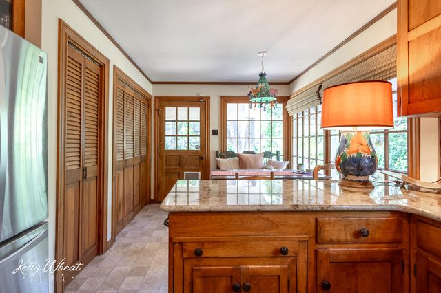 715 W Highland Boulevard, San Angelo, TX 76903