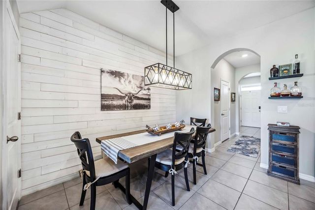 8979 MILESTONE DRIVE, Sarasota, FL 34238