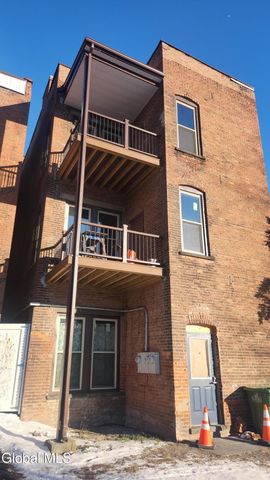 10 Garner Street, Cohoes, NY 12047