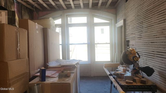 10 Garner Street, Cohoes, NY 12047