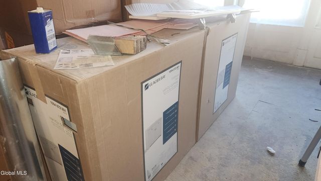 10 Garner Street, Cohoes, NY 12047