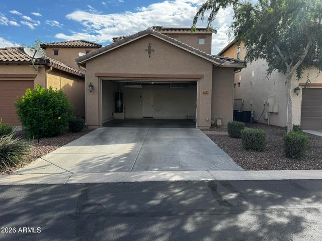 837 W VILLAGE Parkway, Litchfield Park, AZ 85340