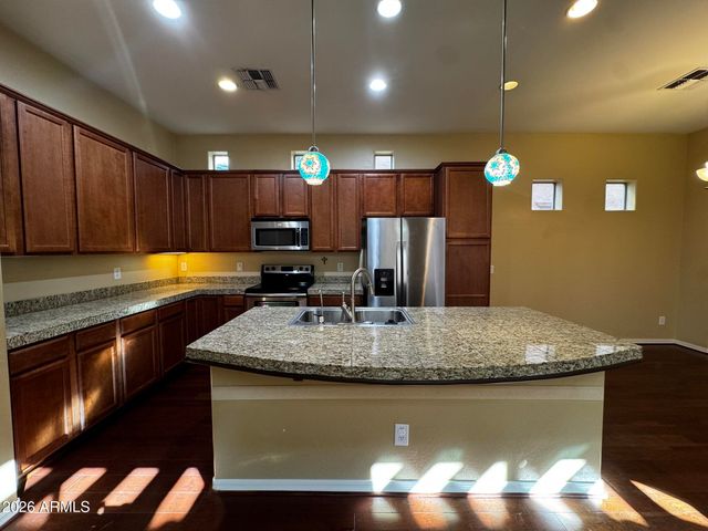 837 W VILLAGE Parkway, Litchfield Park, AZ 85340