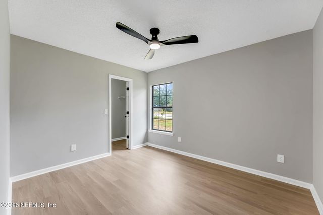 1112 DORWINION Drive, Jacksonville, FL 32225
