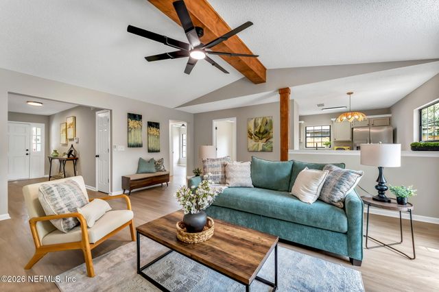 1112 DORWINION Drive, Jacksonville, FL 32225
