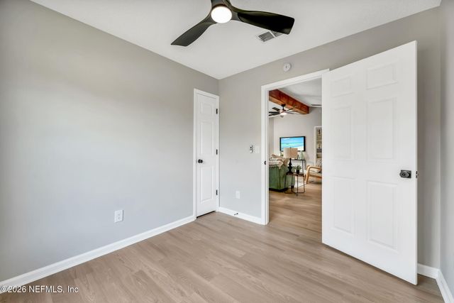 1112 DORWINION Drive, Jacksonville, FL 32225