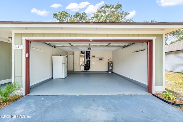 1112 DORWINION Drive, Jacksonville, FL 32225