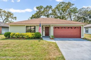 1112 DORWINION Drive, Jacksonville, FL 32225