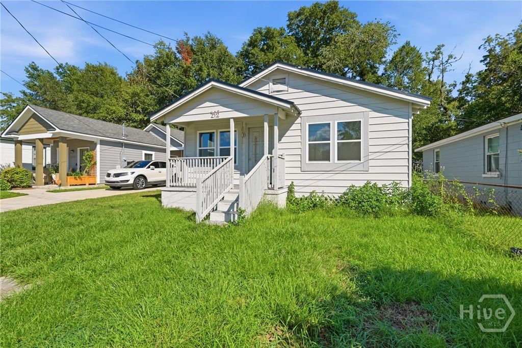 Image 1 of property listing at 212 Fell Street, Savannah, GA 31415