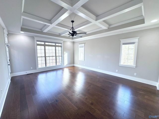 1 Sylvias Way SE, Huntsville, AL 35803