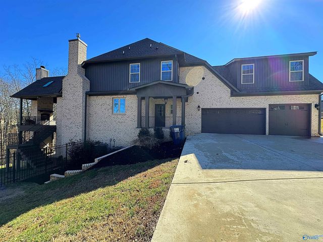 1 Sylvias Way SE, Huntsville, AL 35803