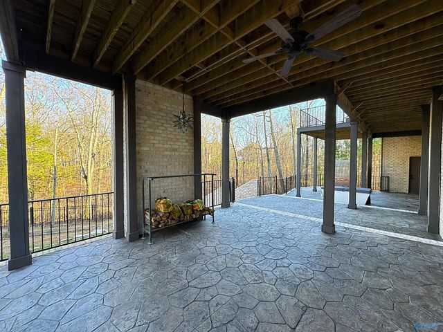 1 Sylvias Way SE, Huntsville, AL 35803