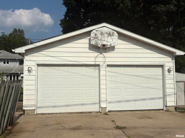 17 E 5TH Street, Milledgeville, IL 61051