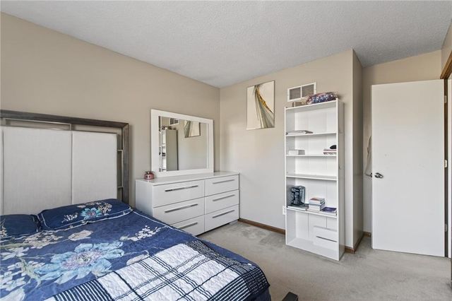 7921 Yecker Street, Kansas City, KS 66102